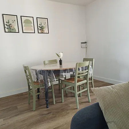 Apartment Proche Centre / 3